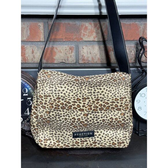 Kenneth Cole Reaction Leopard Print Messenger Shoulder Bag - Picture 3 of 10